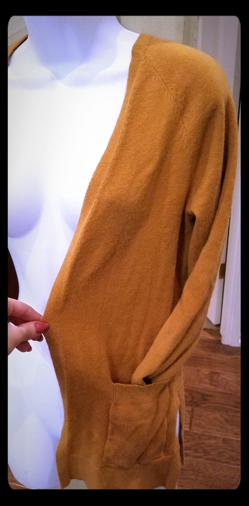 💖Final price drop Mustard sweater